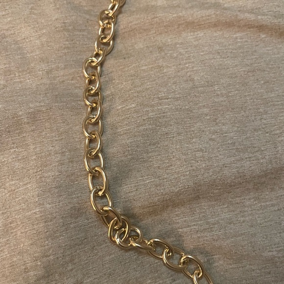 MICHAEL KORS Belt Gold size S/M
MK Logo Stainless Steel Metal Clip
Chain NEW! - Picture 5 of 6
